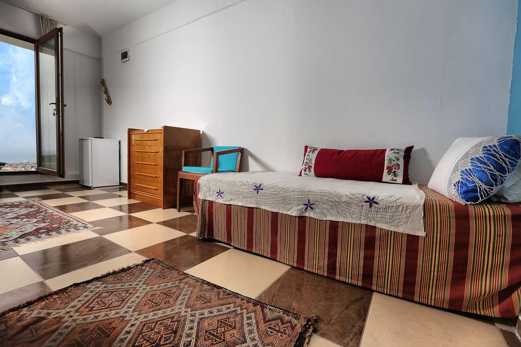 Mavi Keci Hotel Mordogan Luaran gambar